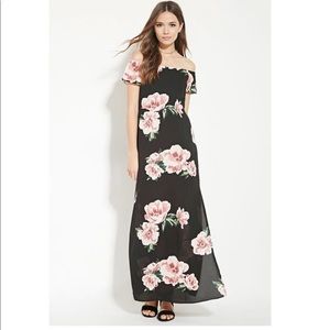 Forever 21 Contemporary Floral Maxi Dress